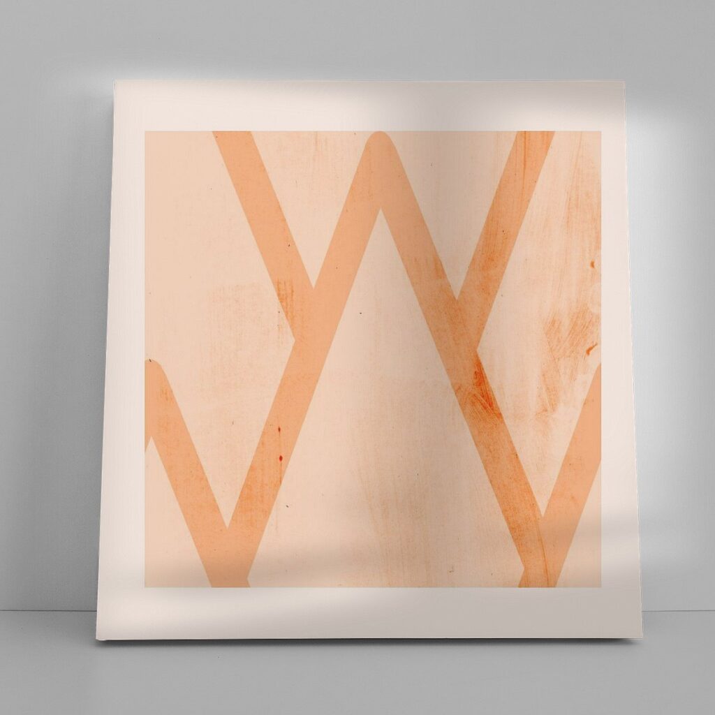 Een abstract en eenvoudig ogend vierkant werk met genoeg te ontdekken.